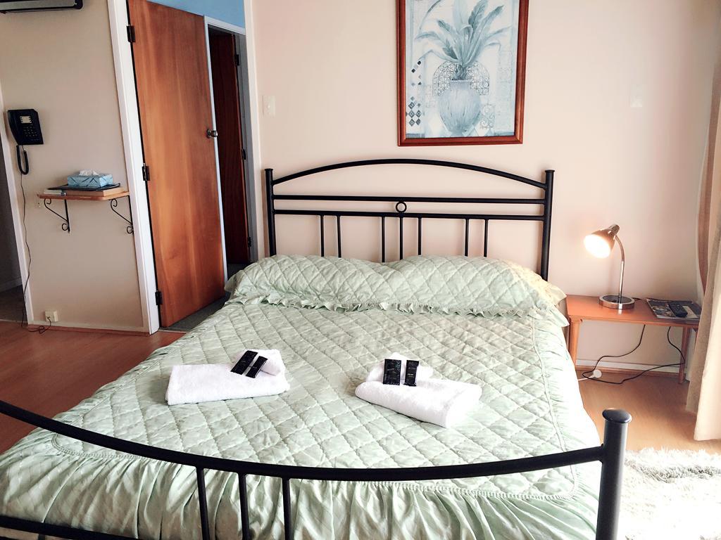 Katikati Motel Екстер'єр фото