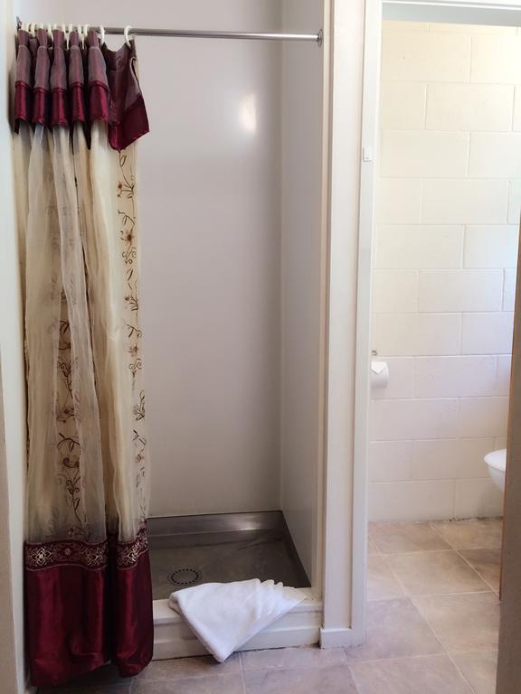 Katikati Motel Екстер'єр фото
