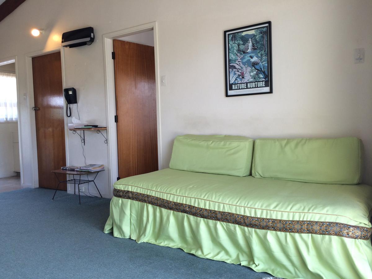 Katikati Motel Екстер'єр фото