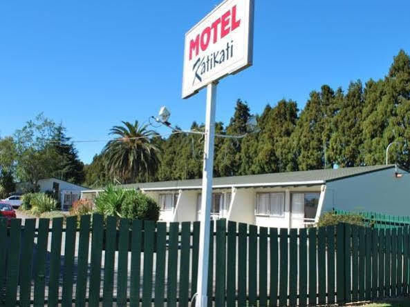 Katikati Motel Екстер'єр фото